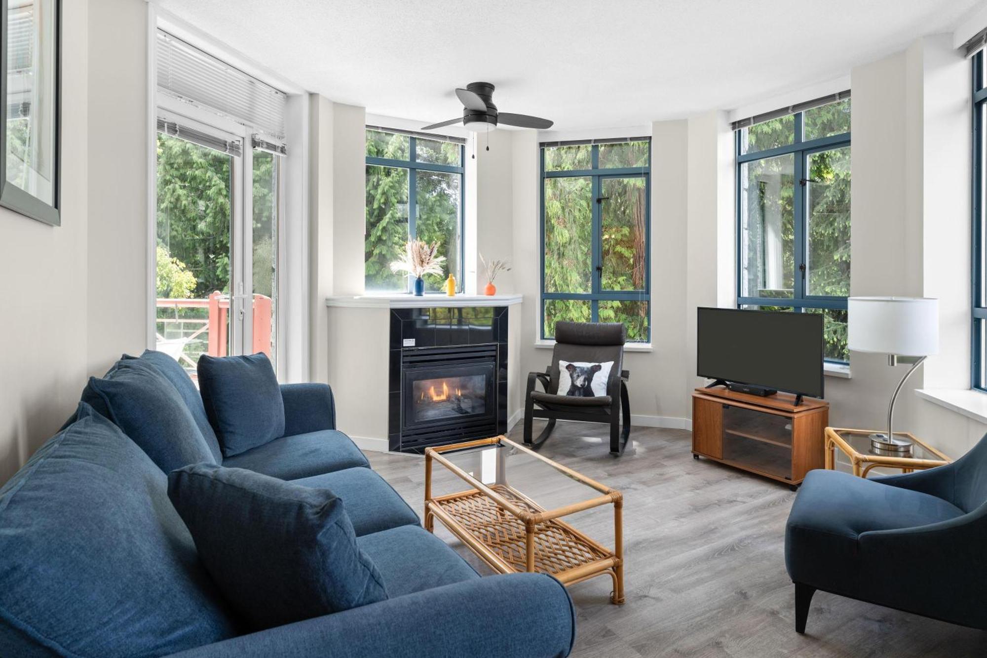 Alpenglow Lodge Bear Wonder One Bedroom By Mva Γουίστλερ Εξωτερικό φωτογραφία