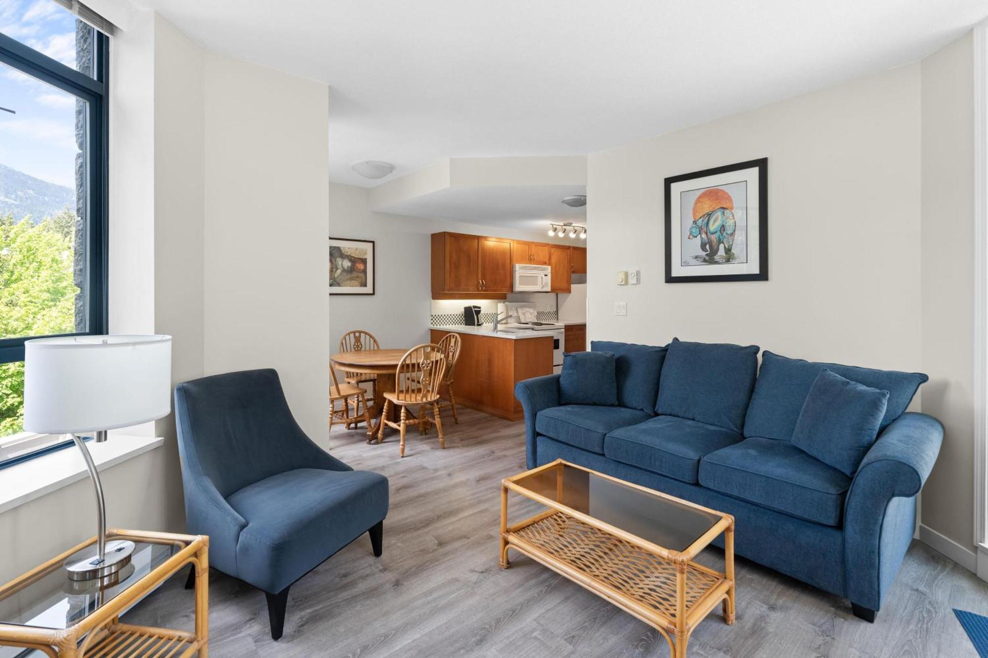 Alpenglow Lodge Bear Wonder One Bedroom By Mva Γουίστλερ Εξωτερικό φωτογραφία