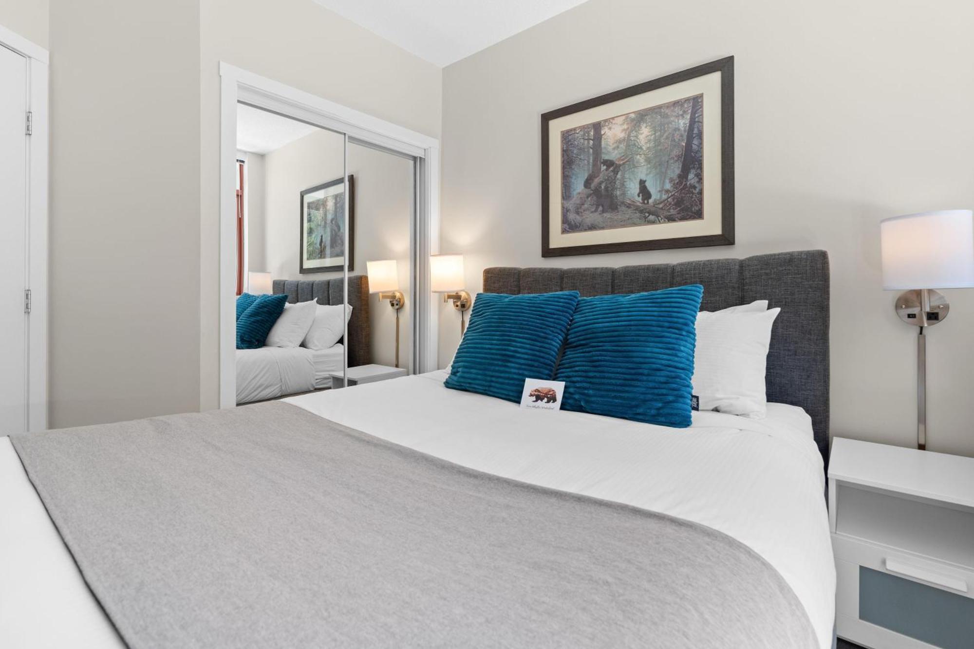Alpenglow Lodge Bear Wonder One Bedroom By Mva Γουίστλερ Εξωτερικό φωτογραφία