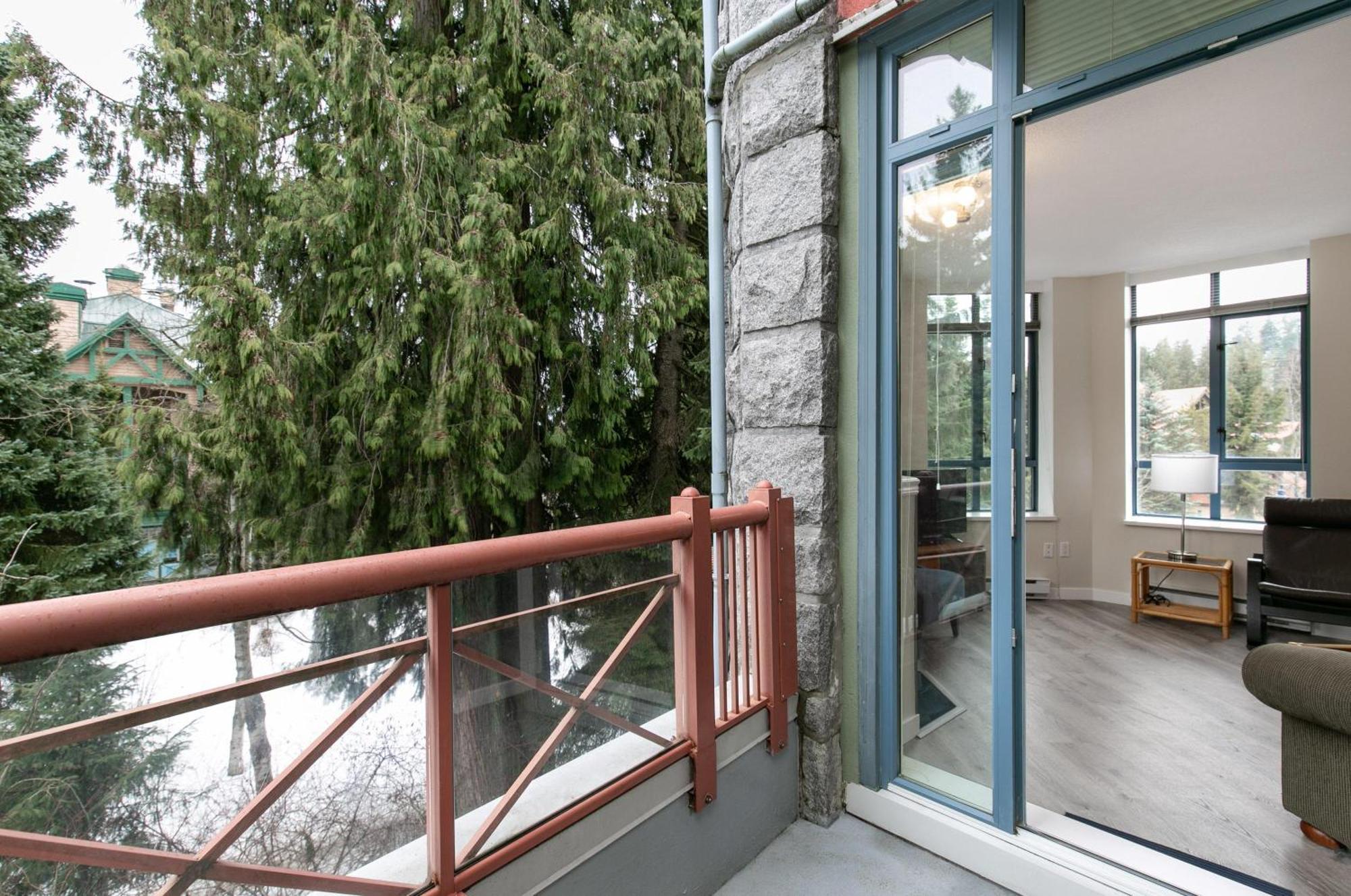 Alpenglow Lodge Bear Wonder One Bedroom By Mva Γουίστλερ Εξωτερικό φωτογραφία